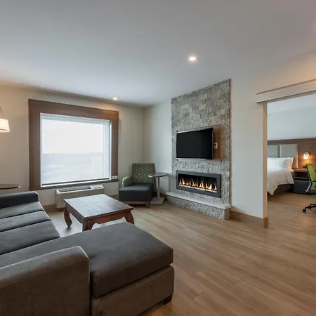 Holiday Inn Express & Suites Moncton By Ihg-3